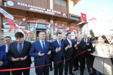 Türkiye'de Bir İlk Açıklaması Kızılcahamam'a Jeopark Müzesi Açıldı