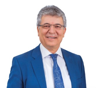 Edremit Belediye Başkanı Hasan Arslan 'Zafer Değil Seçim Kazandık'