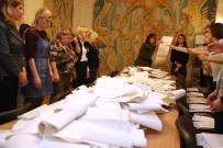 KOMEDYEN - İlk Tur Galibi Komedyen Zelinskiy Oldu