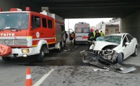 Kontrolden Çıkan Otomobil Önce Araca, Sonra Duvara Çarptı Açıklaması 1 Ölü, 1 Yaralı