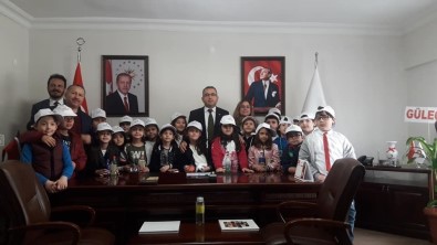 Küçük Yüreklerden Örnek Davranış