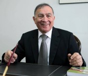 BIYOKIMYA - Seyhan Belediye Başkanı Akif Kemal Akay Oldu