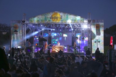 Festival Severler Shake It İzmir'de Buluşacak