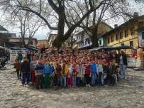 KARA DELIK - İlkokul Öğrencilerine Bursa Gezisi