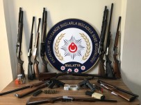 SİLAH TİCARETİ - Malatya'da Çok Sayıda Ruhsatsız Silah Ele Geçirildi