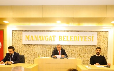 Manavgat Belediyesi'nde Yeni Dönemin İlk Meclisi Yapıldı
