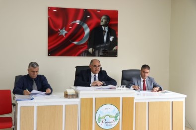 Pozantı Belediyesi'nde Yeni Dönemin İlk Meclis Toplantısı Yapıldı