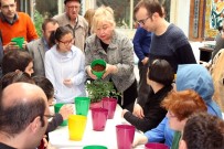 TEMA VAKFı - Türkiye'nin Tek Engelli Tema Ekibi Çiçek Dikti