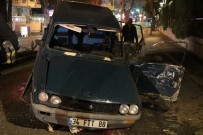 Caddebostan'da Feci Kaza Açıklaması 2'Si Ağır 3 Yaralı