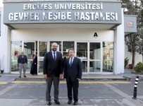 ERCIYES ÜNIVERSITESI - İl Sağlık Müdürü Benli'den ERÜ Hastaneleri Başhekimi Güney'e Tebrik Ziyareti