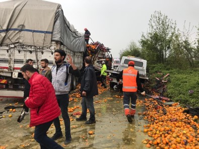 TEM'de 3'Ü Tır 5 Araç Birbirine Girdi Trafik Felç Oldu