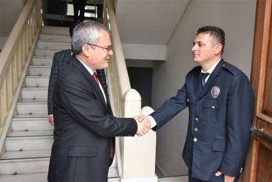 Vali Deniz Şehit Aileleri Ve Gazilerle Buluştu