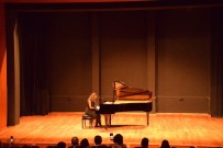 BACH - Anadolu Üniversitesi Öğrencilerinden Piyano Resitali