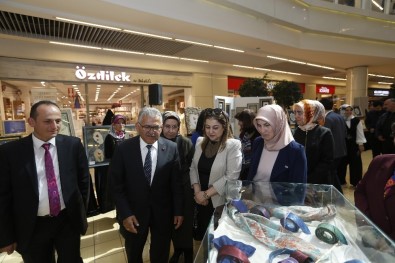 Başkan Büyükkılıç KAYMEK Sergisini Gezdi