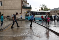 KAR KALINLIĞI - Doğuya Sağanak Yağış Uyarısı