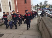 İNŞAAT İSKELESİ - Düzce'de İskele Demiri Çalan 7 Kişi Tutuklandı