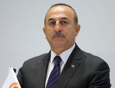 'Fransa, kendi karanlık tarihine baksın'