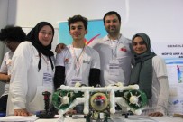 ROBOT - Liseliler İnsansız Su Aracı Yaptı