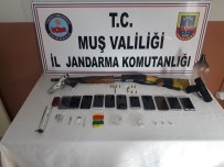 KURUSIKI TABANCA - Muş'ta Uyuşturucu Operasyonu Açıklaması 14 Gözaltı