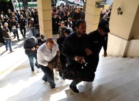 Operasyonda Gözaltına Alınan 58 Polis Adliyeye Sevk Edildi