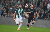 Trabzonspor, Bursaspor'u Tek Golle Geçti