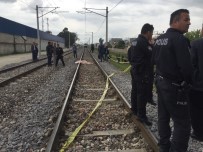 UYUŞTURUCU BAĞIMLISI - Trenin Önüne Atlayarak İntihar Etti