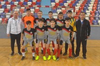 MUSTAFA NECATİ - Yıldızlar Futsal Heyecanı Başladı