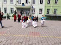 ÇOCUK OYUNLARI - Aslanapa'da Bahar Etkinliklerine 400 Öğrenci Katıldı