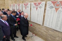 ÜLKÜCÜ ŞEHİTLER - Bahçeli'den Ülkücü Şehitler Anıtı'na Ziyaret