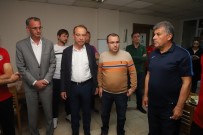 TURGUTLUSPOR - Başkan Akın'dan Turgutluspor'a Tatlı Moral