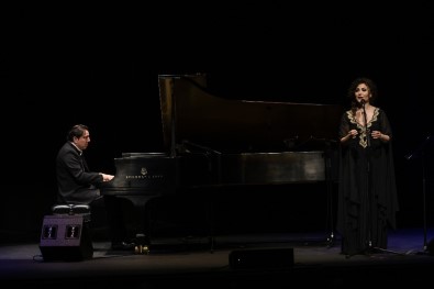 Fazıl Say Ve Serenad Bağcan'dan ABD'de Muhteşem Konser