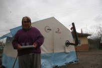 Deprem Bölgesindeki Çadırlarda Zorlu Yaşam Mücadelesi Devam Ediyor