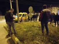 Ticari Taksi İle Otomobil Çarpıştı  Açıklaması 1  Ağır Yaralı