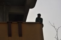 GÖRME ENGELLİ - Torununun Bağırışları Yaşlı Adamın Hayatını Kurtardı