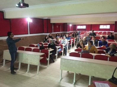 Burhaniye Halk Eğitim Merkezi'nde Oryantasyon Kursu Açıldı