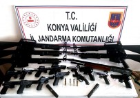 KURUSIKI TABANCA - Konya'da Jandarmadan Silah Operasyonu