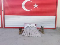 Özalp'ta 81 Kilo Esrar Ele Geçirildi