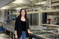 SIRKELI - Sebze Ve Meyveleri Sirkeli Suda Yıkamaya Dikkat