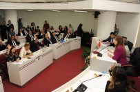 Balçova'da Meclisinde Eşit Hizmet Mesajı