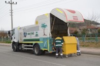 BOZÜYÜK BELEDİYESİ - Bozüyük'te Çöp Konteynerleri Yıkanarak Temizleniyor