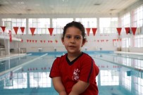 SÜMEYYE BOYACI - Engellerini Kulaç Atarak Aştılar