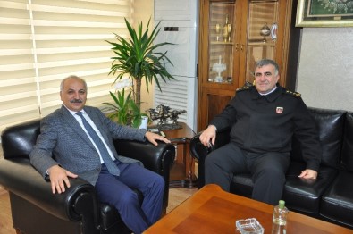 Mersin İl Jandarma Komutanı Uçar'dan Başkan Dinçer'e Ziyaret
