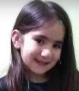 Otomobilin Çarptığı Küçük Kız Çocuğu Hayatını Kaybetti