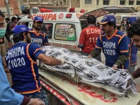 KETTA - Pakistan'da Trafik Kazası Açıklaması 11 Ölü