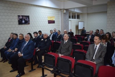 Sungurlu'da Eğitim Ve Okul Güvenliği Toplantısı Yapıldı