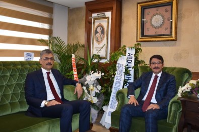 Başkan Çelik'e Yoğun Ziyaret Trafiği