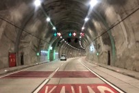 ÇAMLıCA TEPESI - Çamlıca-Libadiye Tüneli Açıldı