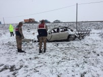 Erzurum'da Trafik Kazası Açıklaması 1 Ölü, 2 Yaralı
