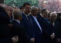 BAKIŞ AÇISI - İmamoğlu, 8. Cumhurbaşkanı Turgut Özal'ı Vefatının Yıl Dönümünde Kabri Başında Anıldı