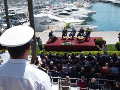 Marmaris'te 'Türk Denizciliğine Bakış' Paneli